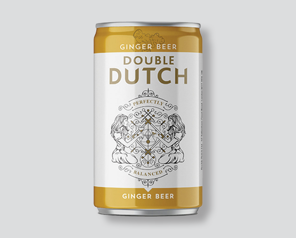 Double Dutch
Ginger Beer
ginger beer artigianale
bevanda zenzero
mixer per cocktail
ginger beer premium
bevanda analcolica speziata
soft drink naturale
bottiglia ginger beer
tonica allo zenzero
bottiglia vetro trasparente
etichetta elegante
bevanda leggermente velata
bollicine
cocktail Moscow Mule
fetta di lime
ghiaccio nel bicchiere
atmosfera fresca e speziata