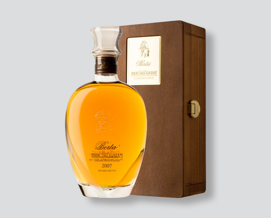 grappa Berta
Bric del Gaian
grappa invecchiata
distilleria Berta
grappa di Moscato
bottiglia premium grappa
distillato italiano fine
regalo
regalo di natale