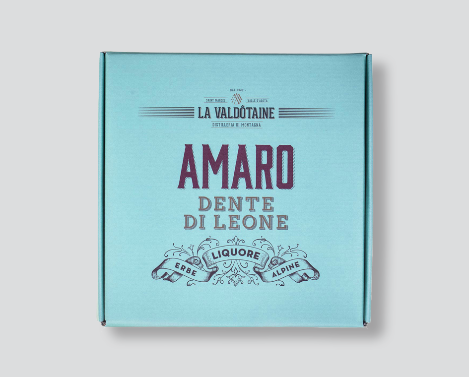 amaro dente di leone
liquore alle erbe
amaro artigianale
tarassaco
box regalo amaro
amaro con bicchieri
digestivo naturale
prodotto botanico