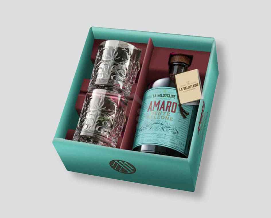 amaro dente di leone
liquore alle erbe
amaro artigianale
tarassaco
box regalo amaro
amaro con bicchieri
digestivo naturale
prodotto botanico