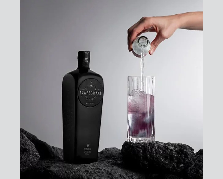 Scapegrace Dry Gin Black